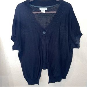 MERONA. knit short sleeve cropped cardigan